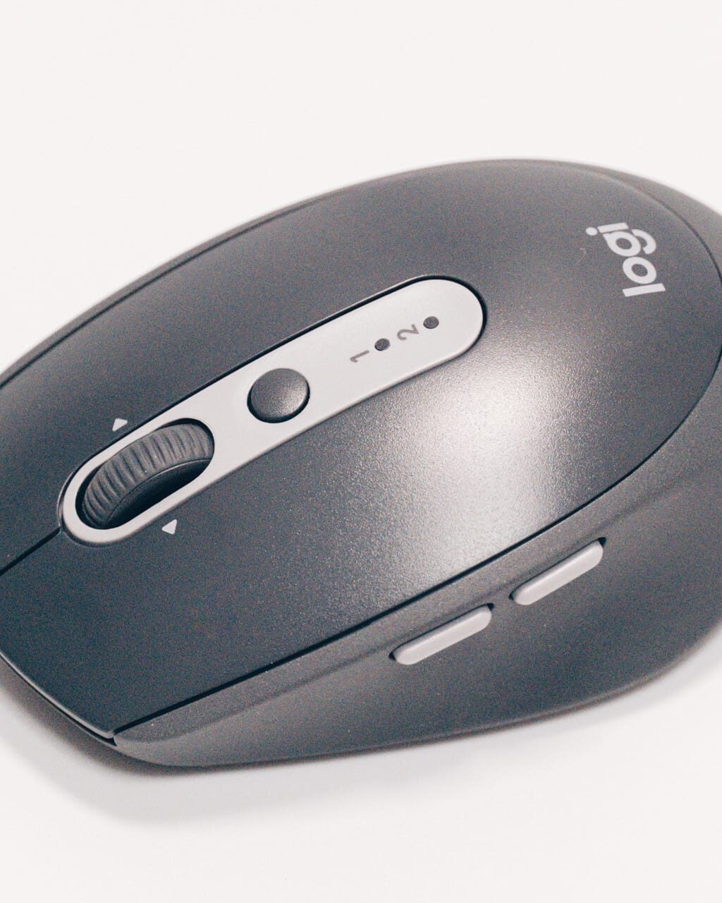 ロジクール M590 レビュー／クリック音が小さい静音マウス。オフィスや寝室でも気にせず作業ができる