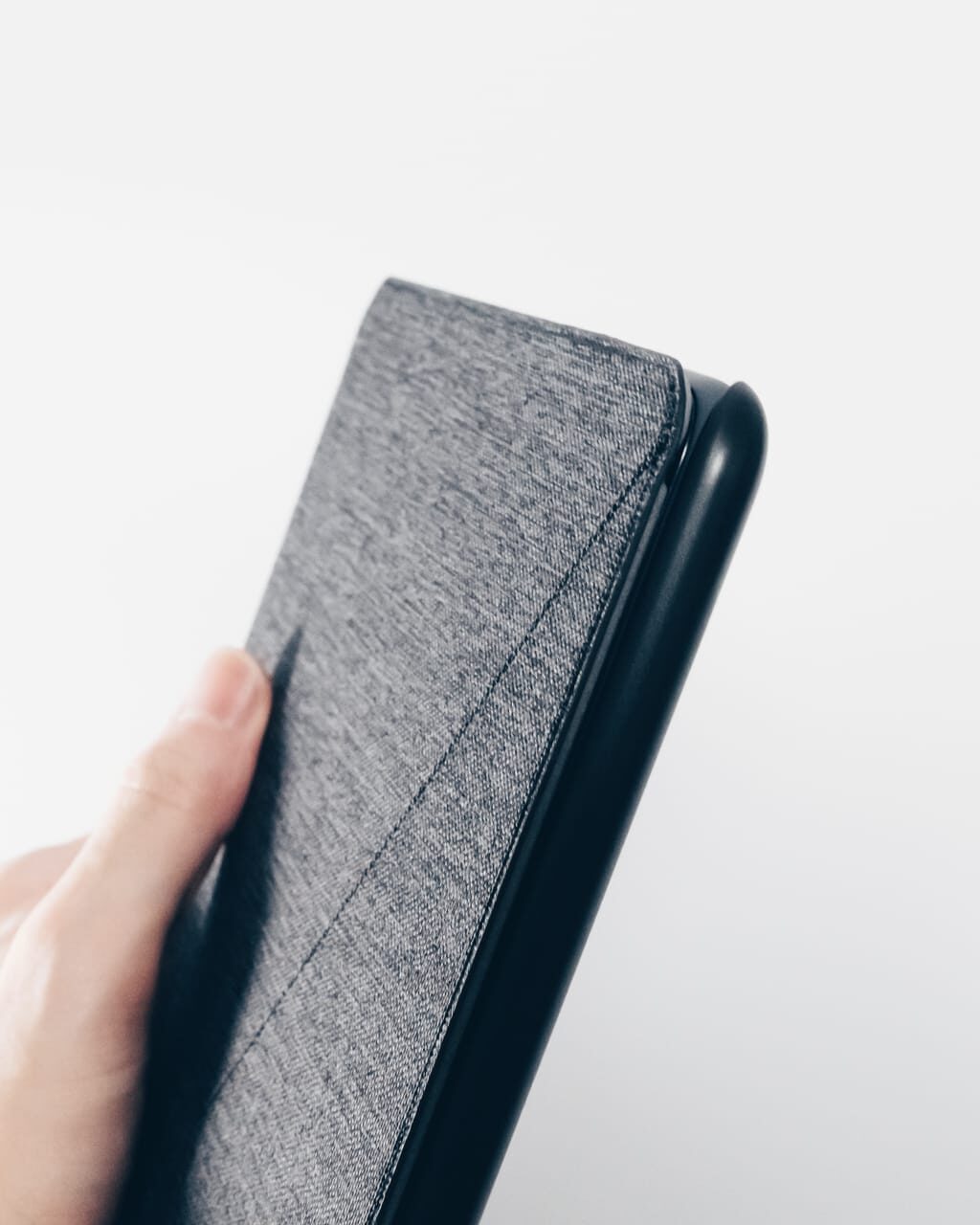 Fire HD 10用Amazon純正カバー レビュー／価格は高いが、質感が良く、品質は間違いないカバー