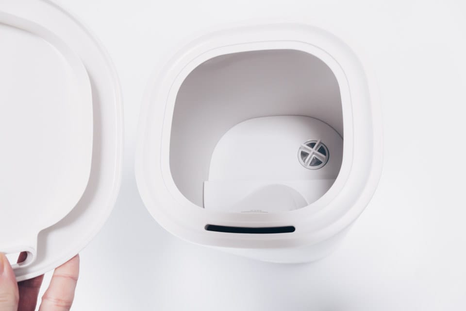 本体上部は大容量の給水タンク