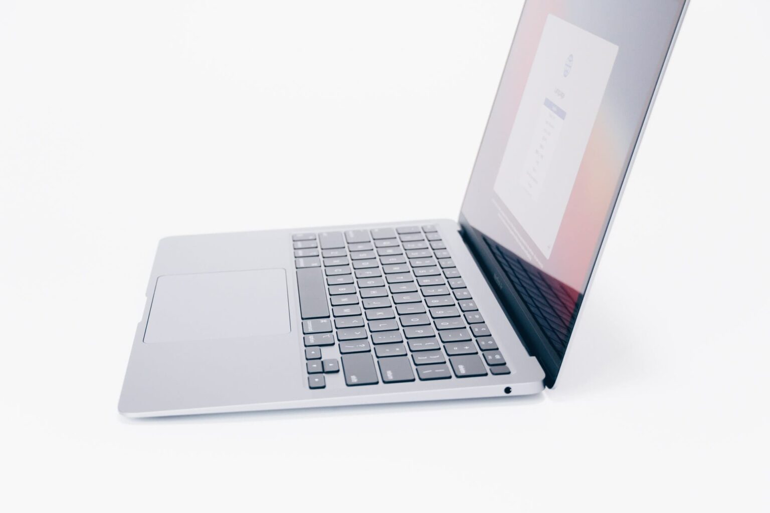 12インチMacBook (Early 2016) レビュー／シリーズ唯一1kgを切る 