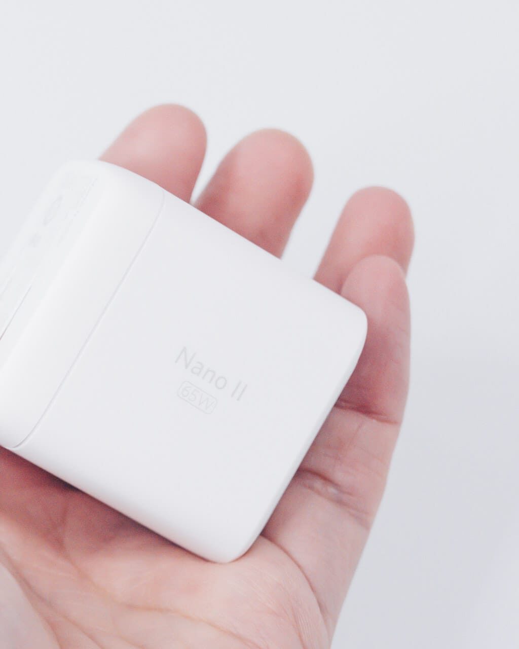 Anker Nano II 65W レビュー／65Wの充電器としては世界最小クラスのコンパクトさを実現