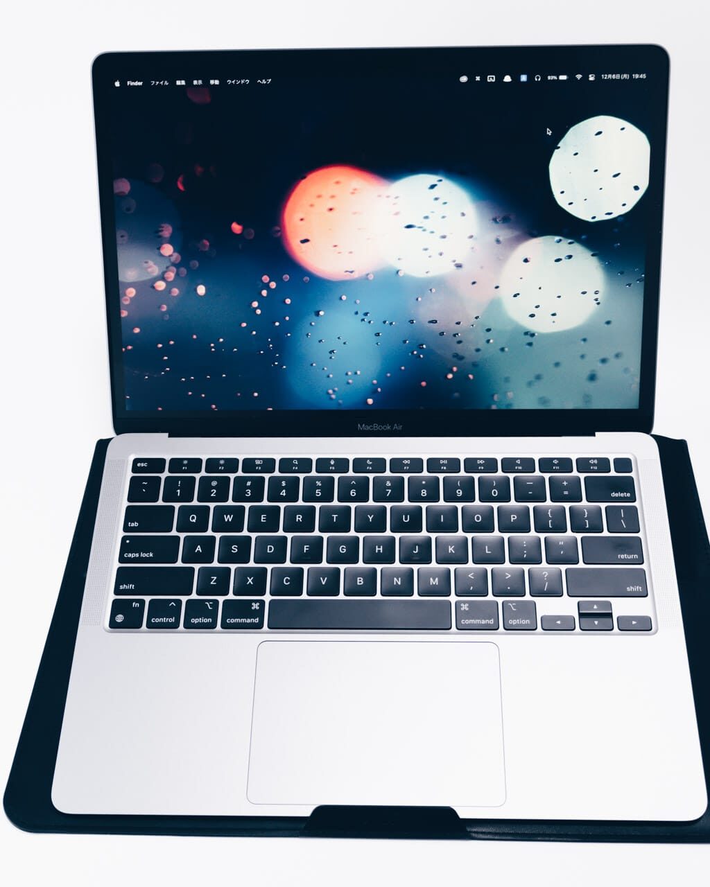 MOFT 3 in 1 Carry Sleeve レビュー／収納ケースがPCスタンドに早変わり！