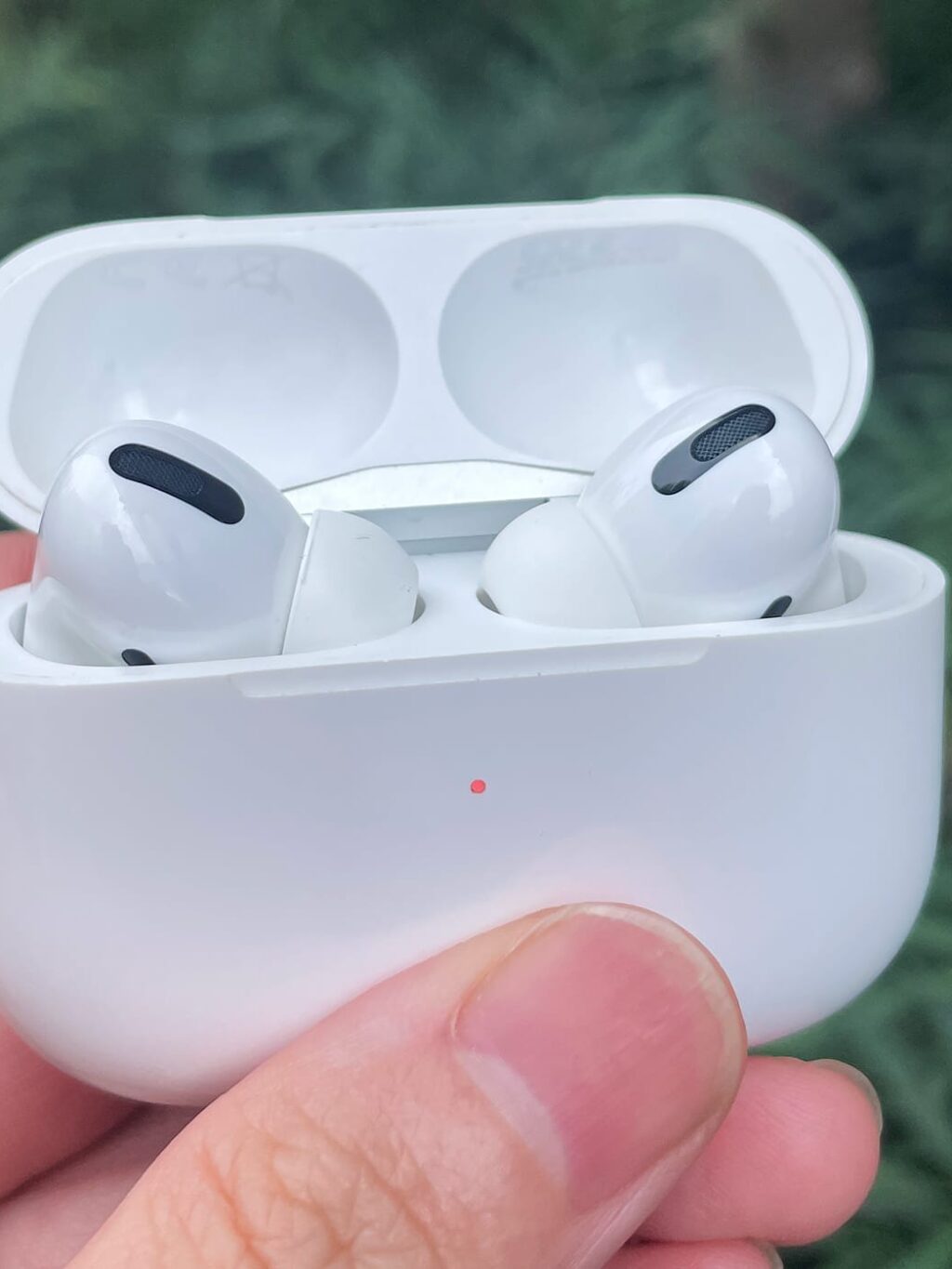 AirPods Pro（初代）の異音・パチパチ音を無償交換した手順と注意点【修理サービスプログラム】