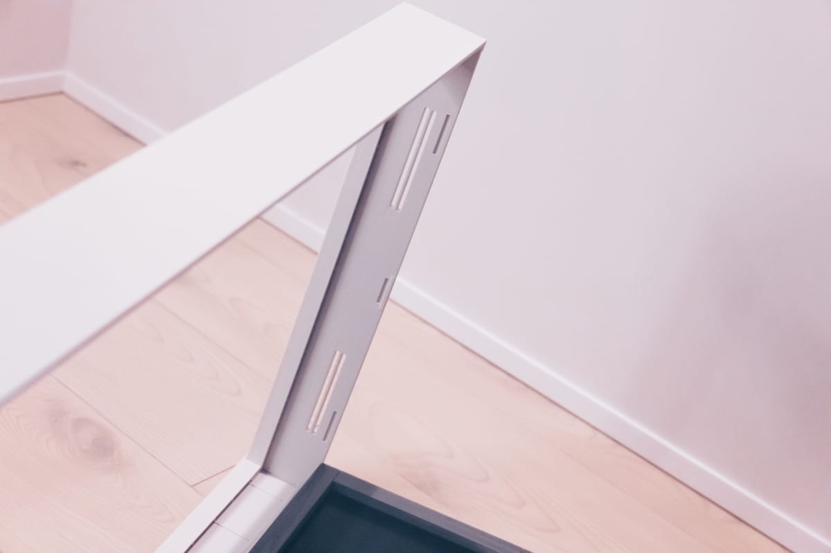 Atmoph WIndow 2のフレーム