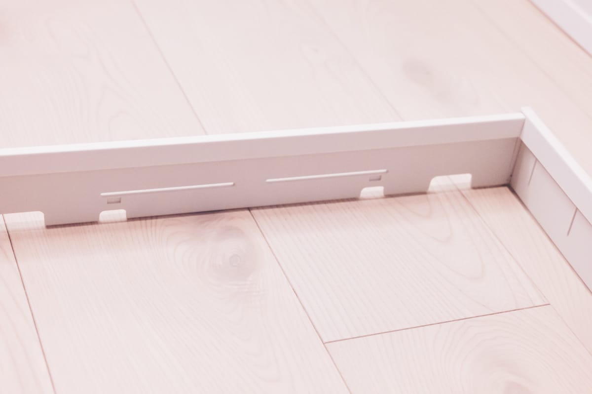 プラスチックながらフレームの質感は非常に良い