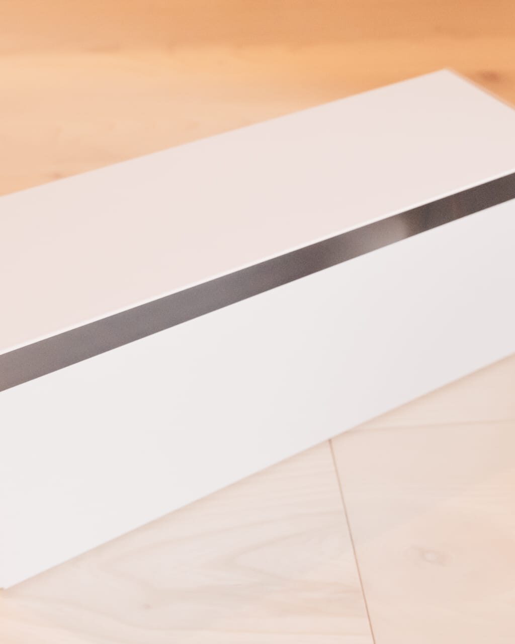 無印良品 スチールタップ収納箱フラップ式 レビュー／シンプルなケーブル収納ボックス