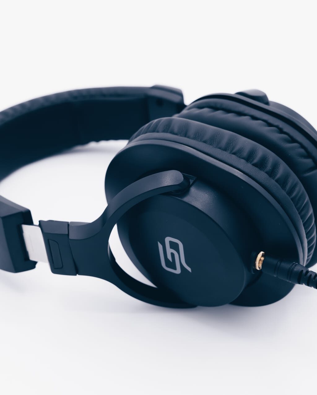 GRANPRO V1 レビュー／3,000円台で買えるモニターヘッドホン。価格を超えた驚きの音質