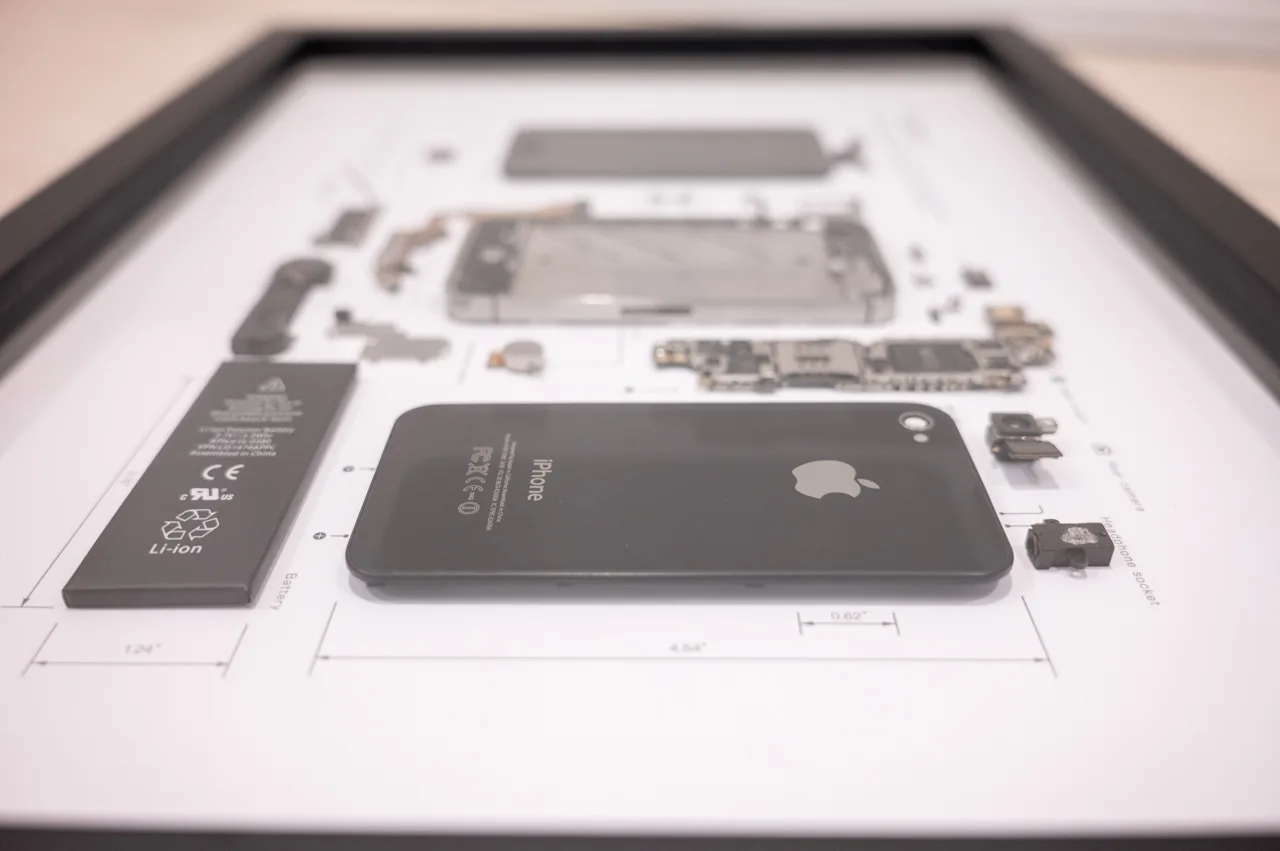 GRID Frame Studio GRID 4S レビュー／iPhoneやゲーム機を分解して