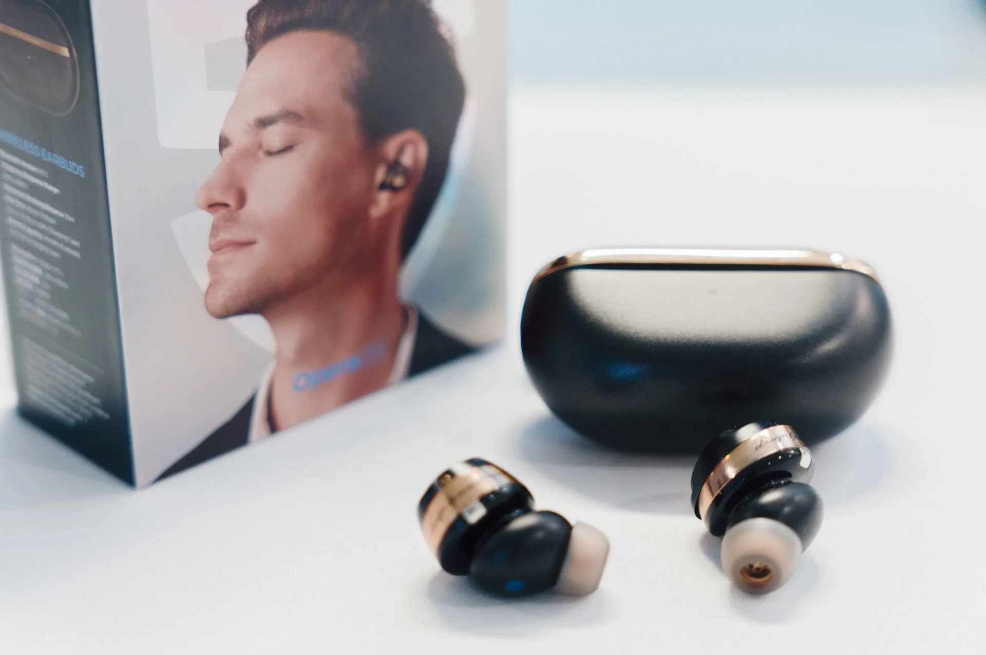 新品未開封！Soundpeats Opera05 ワイヤレスイヤホン SOUNDPEATS『Opera05』レビュー 音の再現を最優先させた