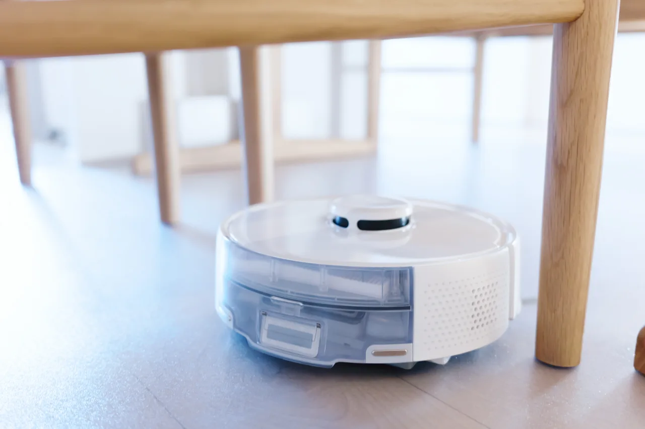 SwitchBot K10+ レビュー／世界最小のロボット掃除機。自動ゴミ