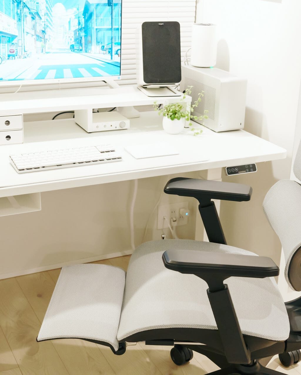 約7万円で買える多機能すぎるオフィスチェア／GrowSpica Pro(グロウスピカ プロ) レビュー