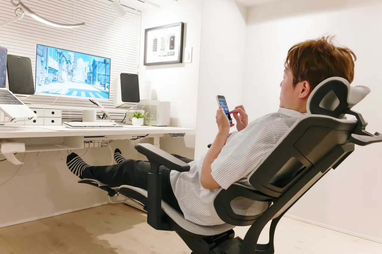 Grow Spica Pro グロウスピカプロ デスクチェア オットマン付 約7万円で買える多機能すぎるオフィスチェア／GrowSpica Pro