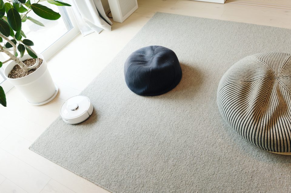 SwitchBot K10+ レビュー／世界最小のロボット掃除機。自動ゴミ収集や水拭きにも対応