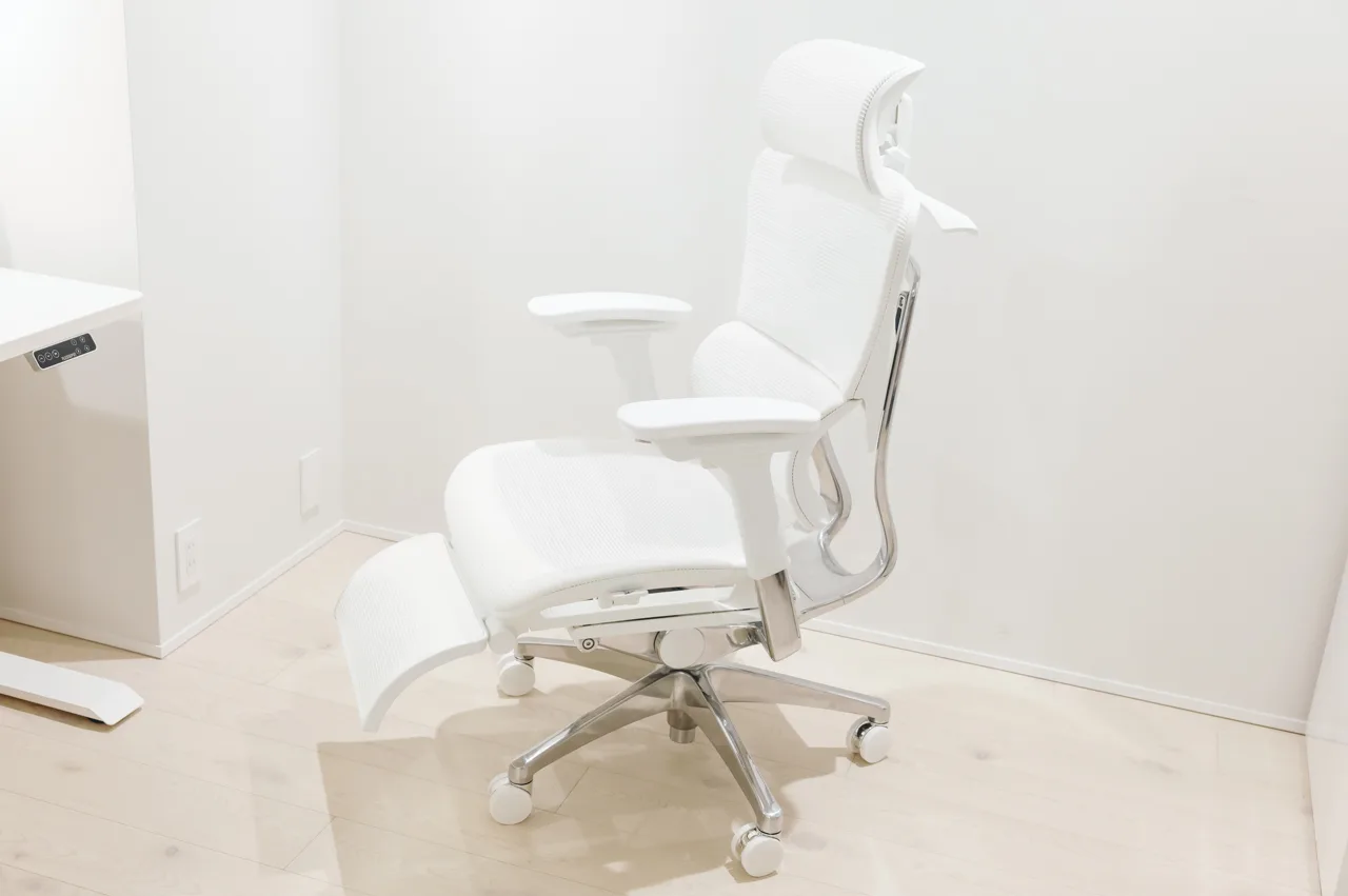 COFO Chair Premium ホワイト ￼超美品￼ COFO Chair Premium – COFO（コフォ）