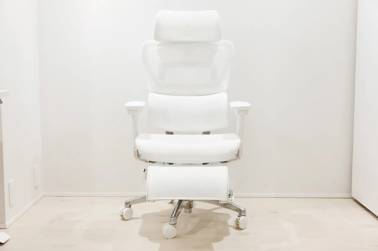 COFO Chair Premium ホワイト ￼超美品￼ COFO Chair Premium – COFO（コフォ）