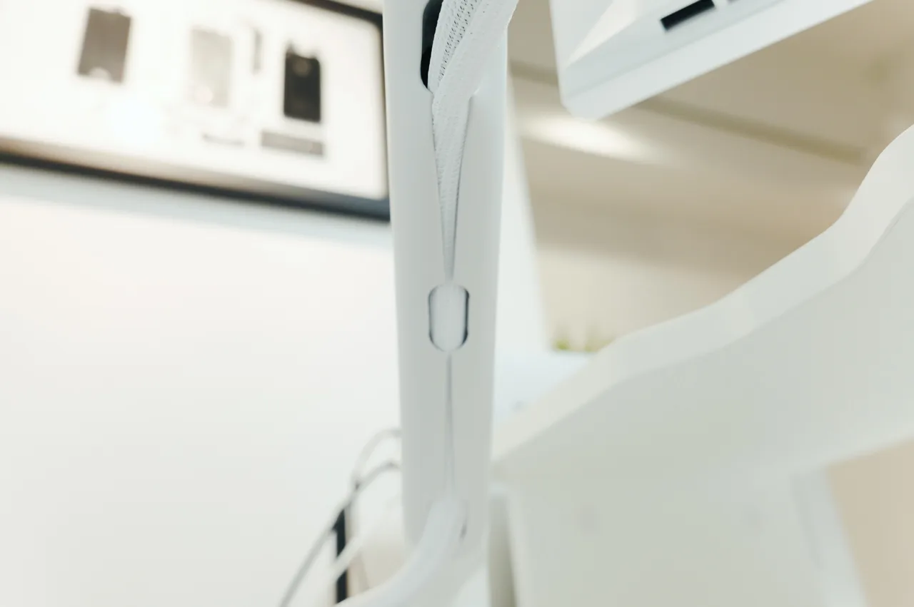 CBS FLO フローモニターアーム ホワイト ハーマンミラー Flo(フロー) モニターアーム デュアル ホワイト ( VESA規格対応