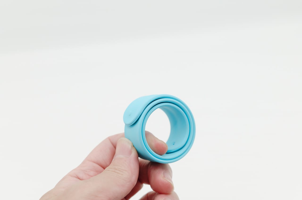 付属のスマートバンド