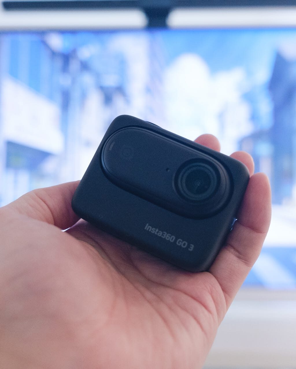Insta360 GO 3にブラックモデルが登場。スタイリッシュなデザインで付けても目立ちにくくなったアクションカメラ