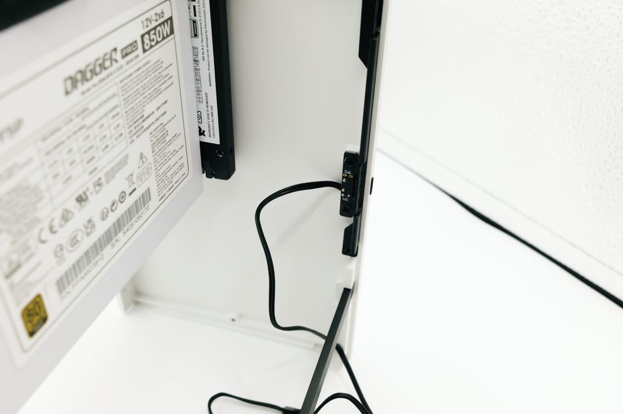 電源スイッチを取り付け