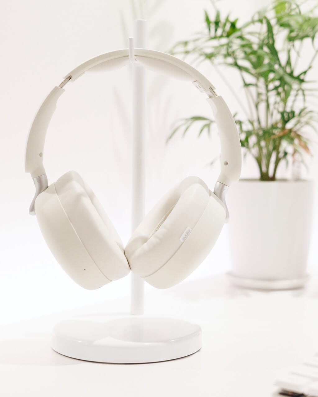 Sudio K2 Pro レビュー／迫力ある重低音とスタイリッシュな北欧デザインが魅力的なワイヤレスヘッドホン