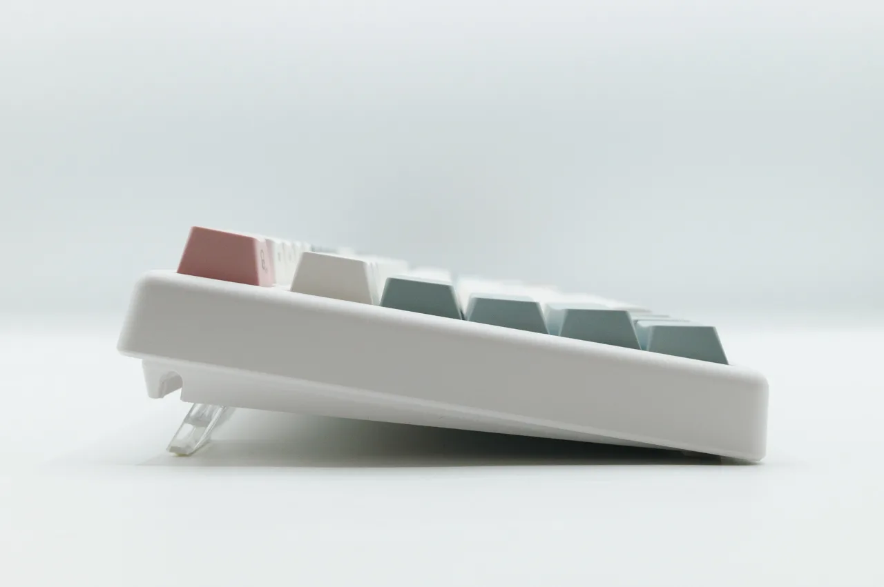 NiZ X99 Pro レビュー／静電容量無接点方式採用のキーボード。ずっと