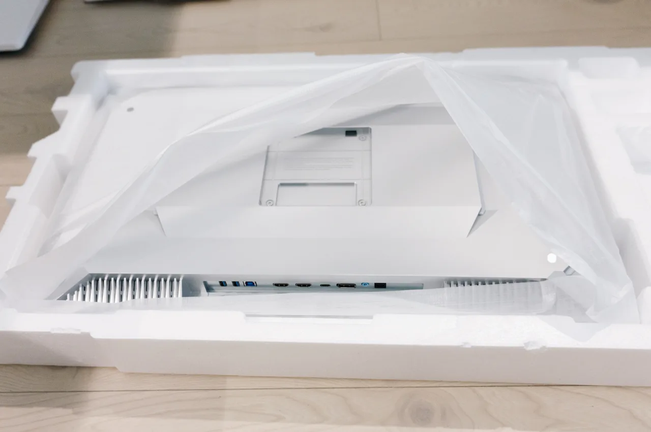 INNOCN 27M2V レビュー／圧倒的な映像美を誇るコスパ最強のMini