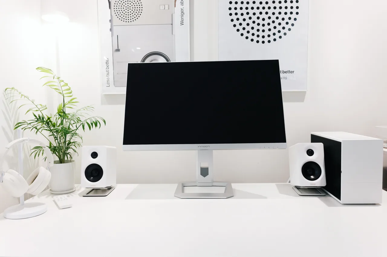 INNOCN 27M2V　美品・箱付属品もあります INNOCN 27M2V レビュー／圧倒的な映像美を誇るコスパ最強のMini