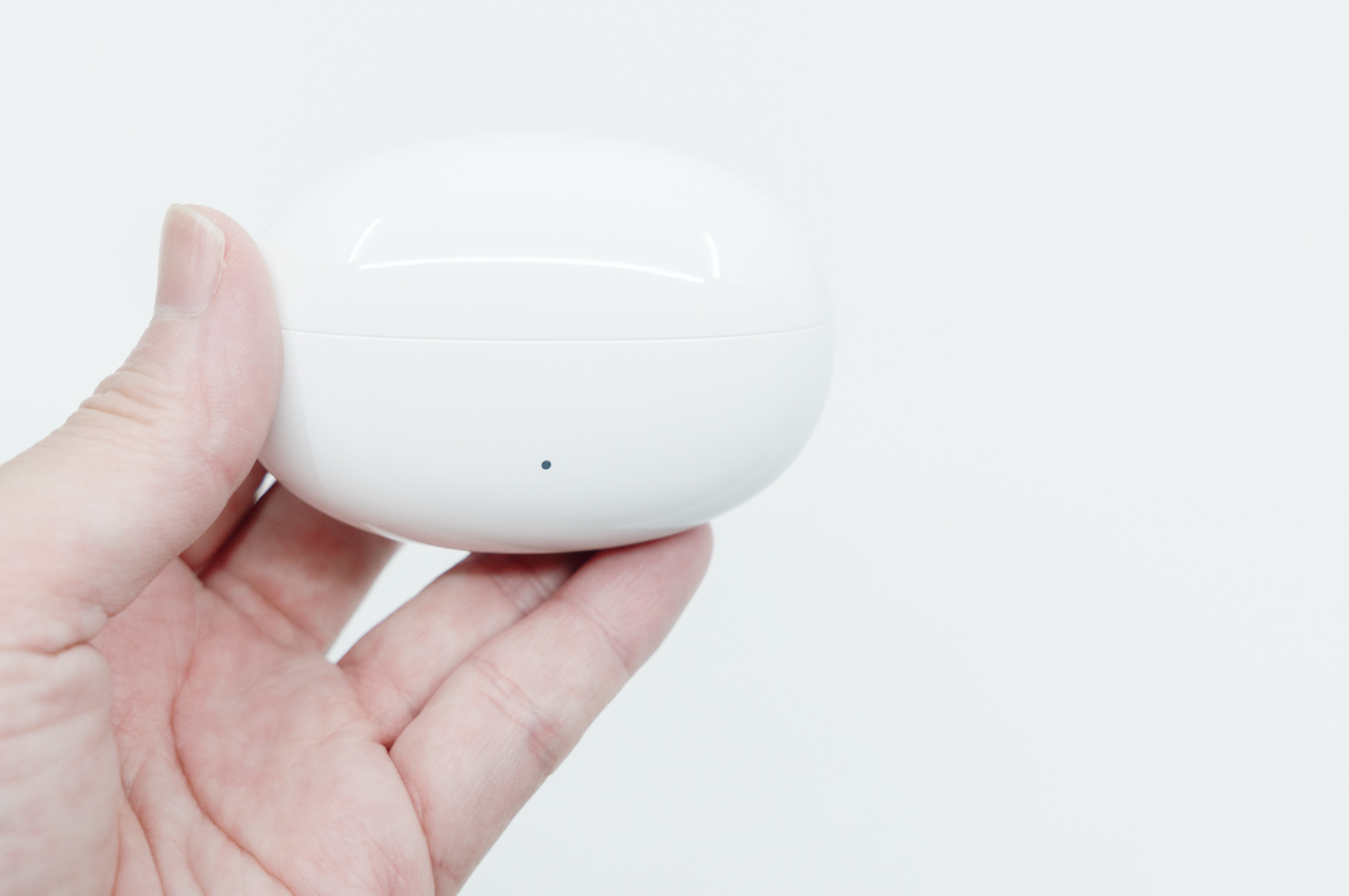 充電ケースの本体デザイン