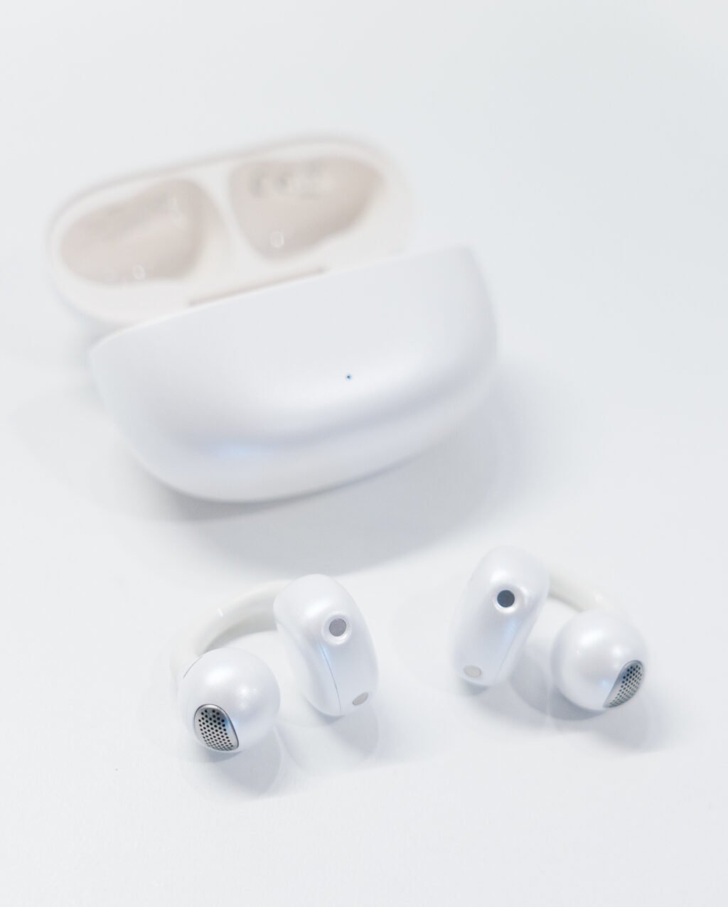 EDIFIER Comfo Q レビュー／エントリーモデルながら音質・質感共に良く、価格以上の満足感が得られるイヤーカフ型イヤホン