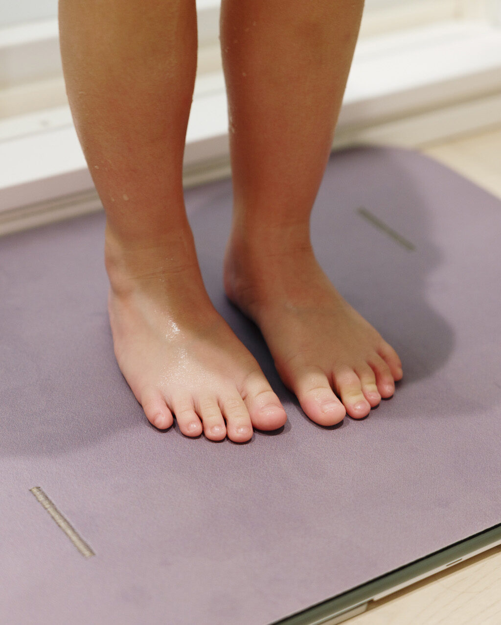 スマートバスマット 体組成計モデル レビュー／体脂肪率も計測可能に。メリット・デメリットを解説