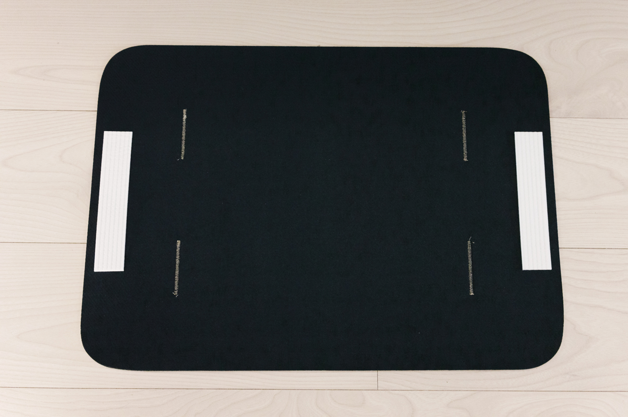 珪藻土マット背面