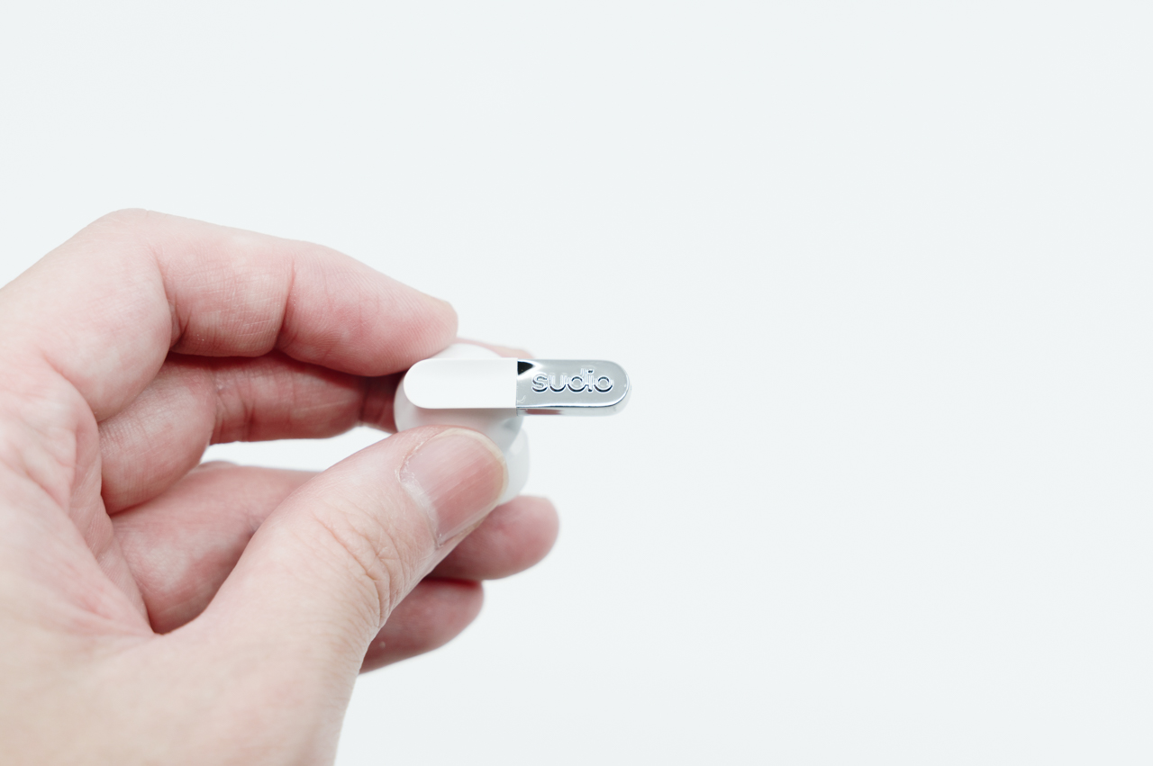 ステム部分がメタリックになっている