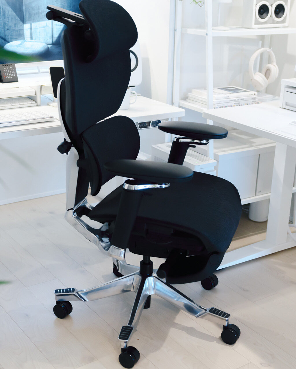 FlexiSpot C7 Morpher レビュー／圧巻の調節自由度を誇るオフィスチェア。高品質メッシュ採用で座り心地も良好