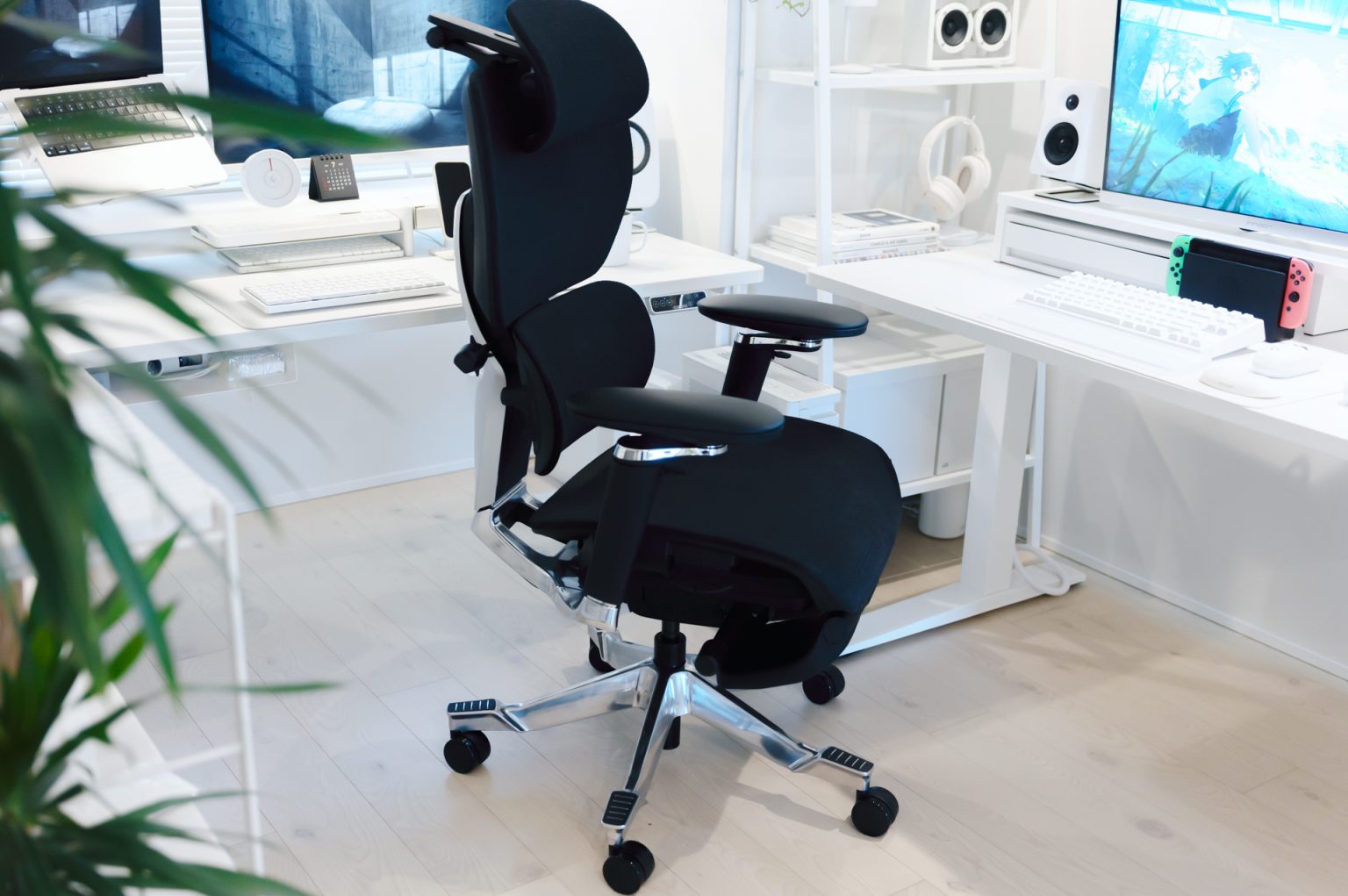 FlexiSpot C7 Morpher レビュー／圧巻の調節自由度を誇るオフィスチェア。高品質メッシュ採用で座り心地も良好