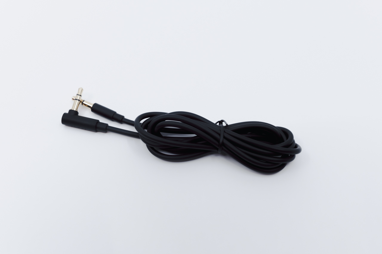 3.5mmオーディオケーブル
