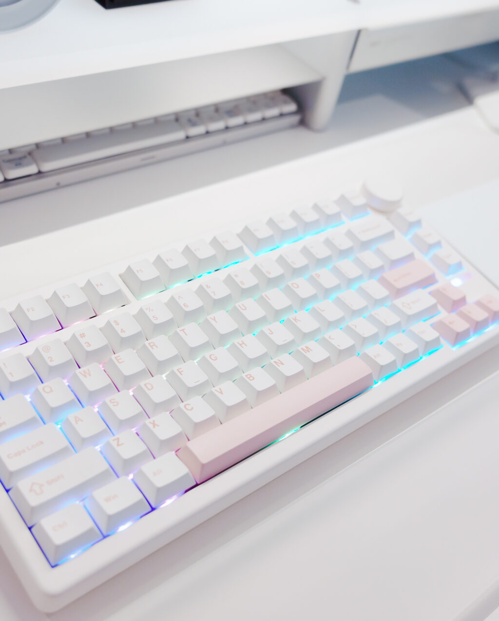 EPOMAKER QK81 レビュー／ノブ付き75%キーボード。メリット・デメリットを解説