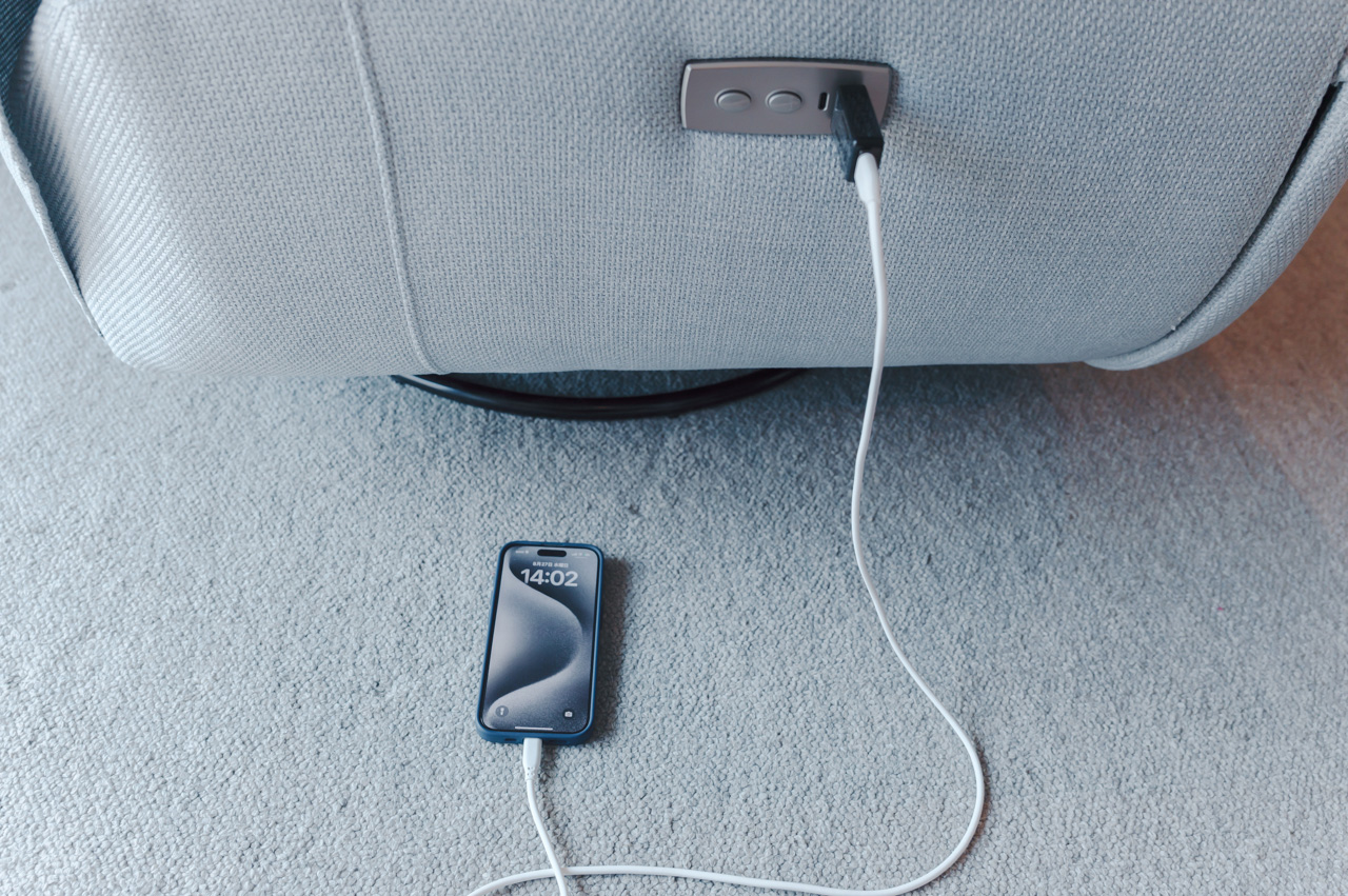 USBポートは便利