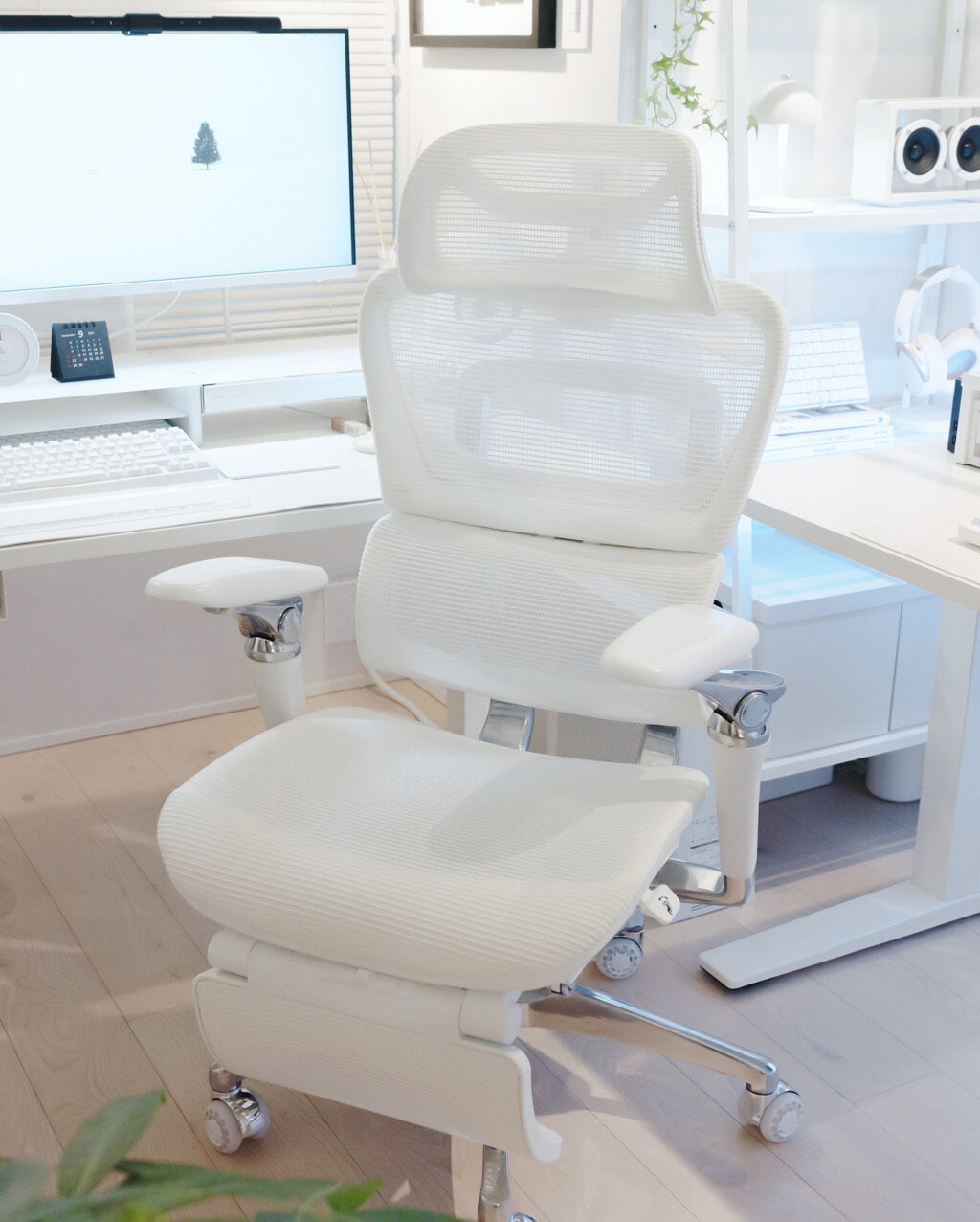 COFO Chair Premium 2 レビュー／6Dアームレストと静音キャスターが最強。フローリングにも最適な高機能オフィスチェア