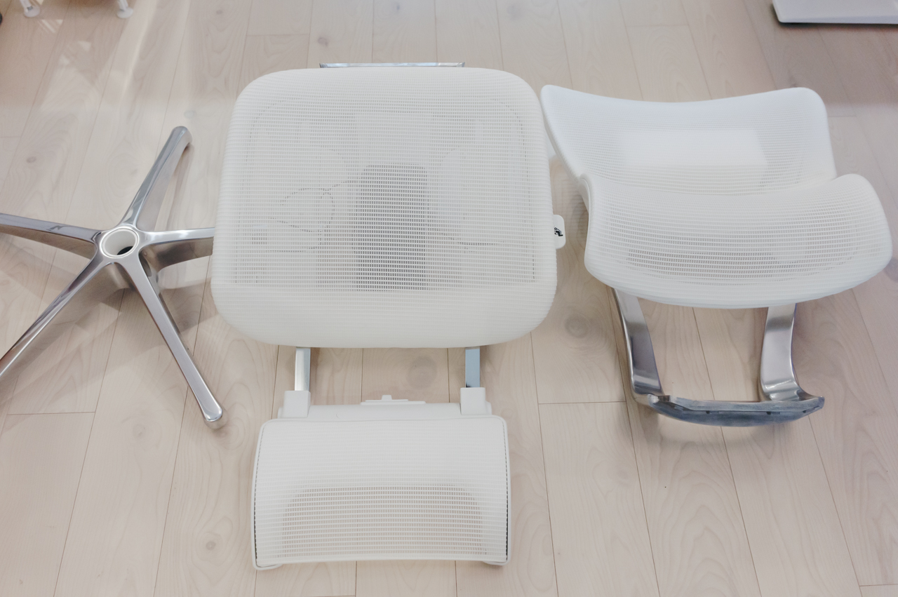 COFO Chair Premium 2 レビュー/進化したキャスターとアームレストが凄すぎる…!フローリングにも最適なオフィスチェア 11 主要パーツ類