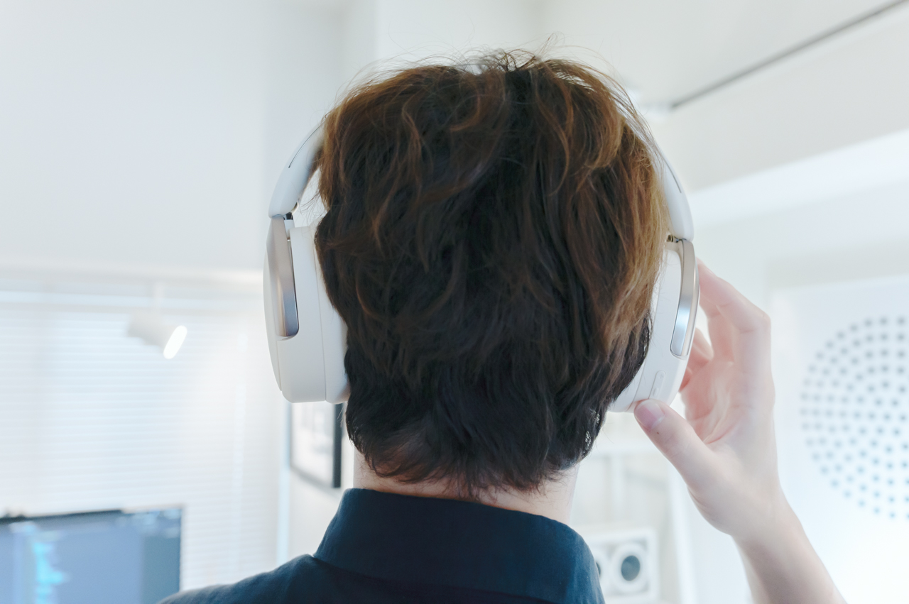 ハウジング部分はやや大きめ