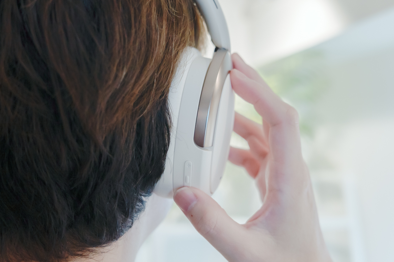 ボタンの凹凸が無く押し間違えない