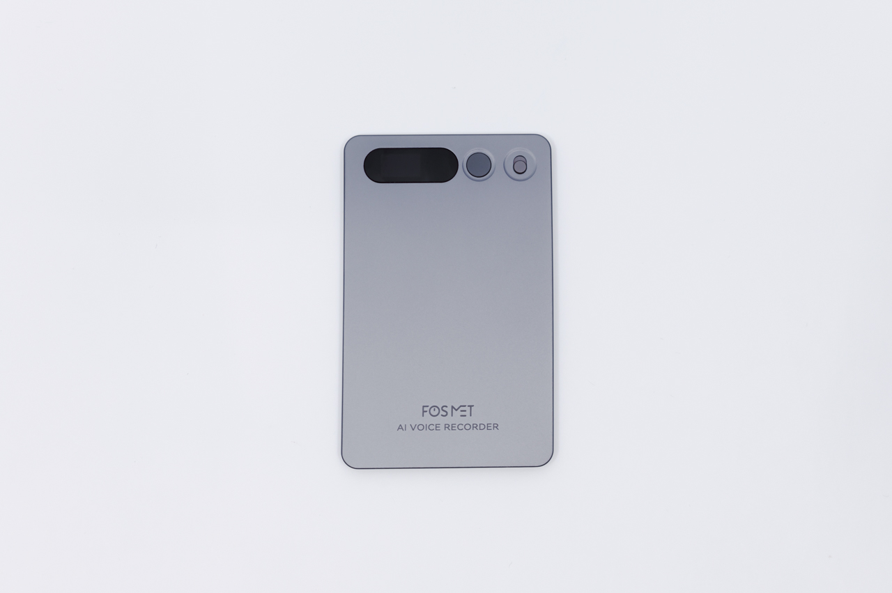FOSMET X Note Rec10 レビュー/超薄型のAIボイスレコーダー。専用ケースはMagSafeに対応し使い勝手が良い 14 本体デザイン