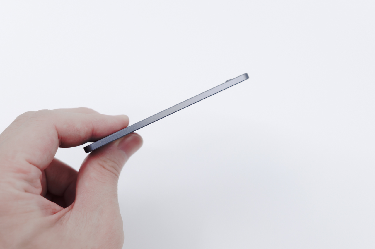 FOSMET X Note Rec10 レビュー/超薄型のAIボイスレコーダー。専用ケースはMagSafeに対応し使い勝手が良い 15 3.2mmという厚み