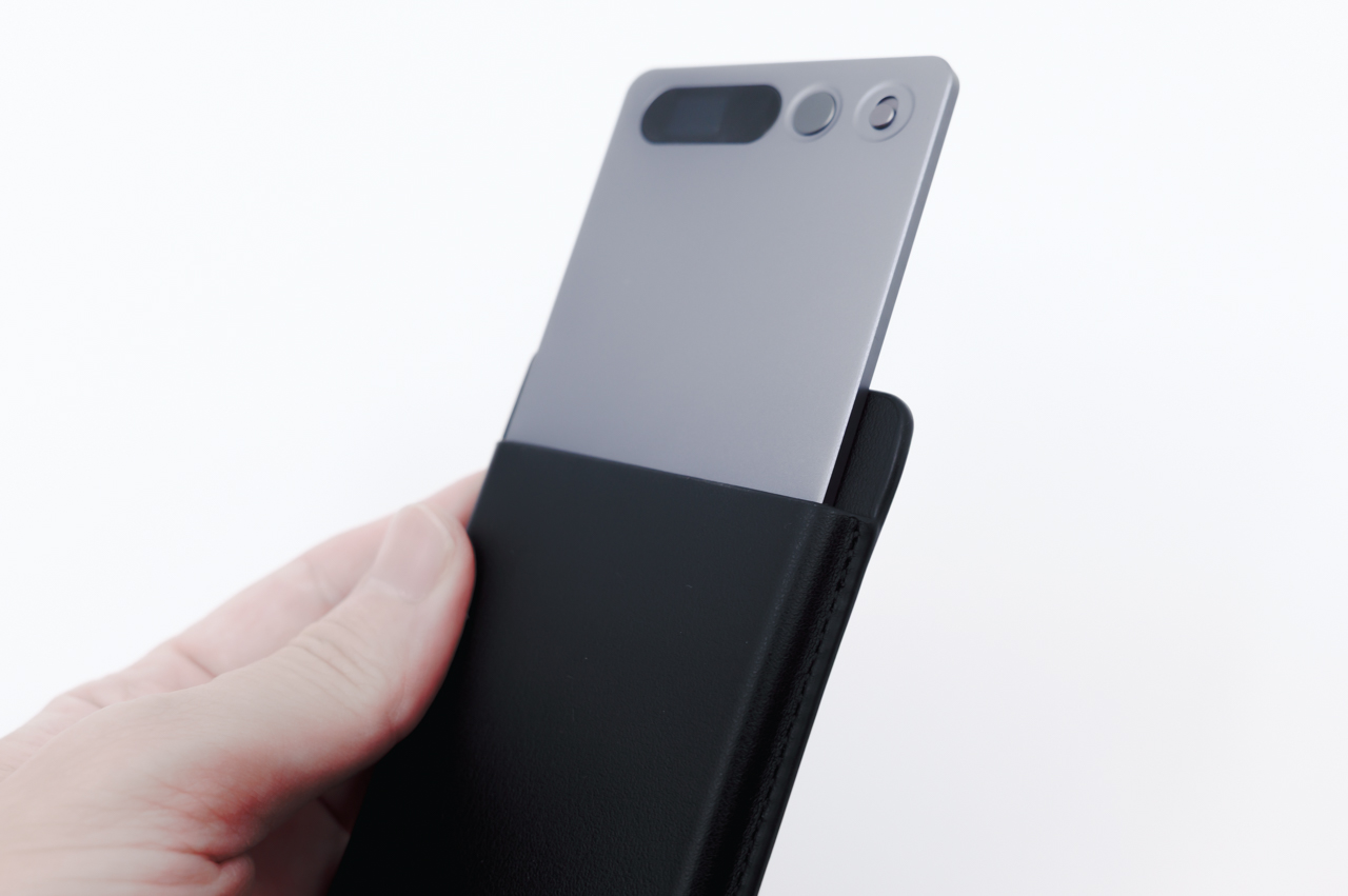 FOSMET X Note Rec10 レビュー/超薄型のAIボイスレコーダー。専用ケースはMagSafeに対応し使い勝手が良い 19 付属のケースはサイズがピッタリ