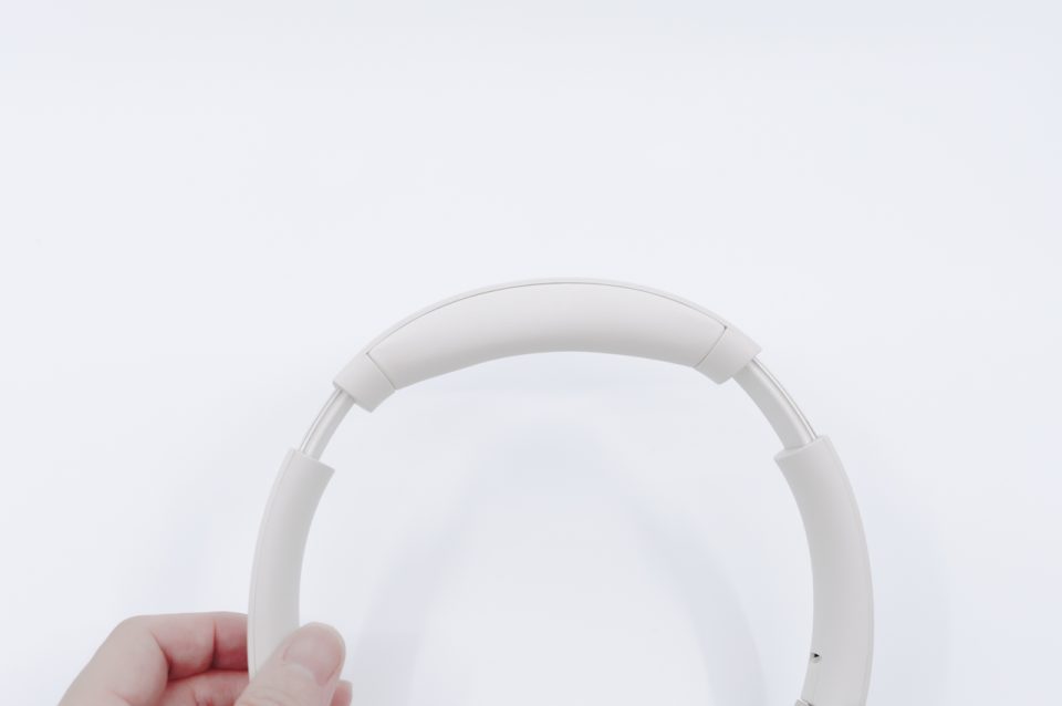 HAYLOU S40 レビュー/本体の性能や機能はかなり高いワイヤレスヘッドホン。アプリなどソフトウェア周りは今後の改善に期待 17 ヘッドバンド部分
