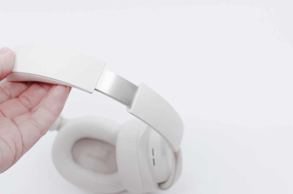 HAYLOU S40 レビュー/本体の性能や機能はかなり高いワイヤレスヘッドホン。アプリなどソフトウェア周りは今後の改善に期待 18 長さの調整も可能