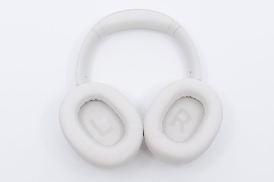 HAYLOU S40 レビュー/本体の性能や機能はかなり高いワイヤレスヘッドホン。アプリなどソフトウェア周りは今後の改善に期待 12 ヘッドホン内側