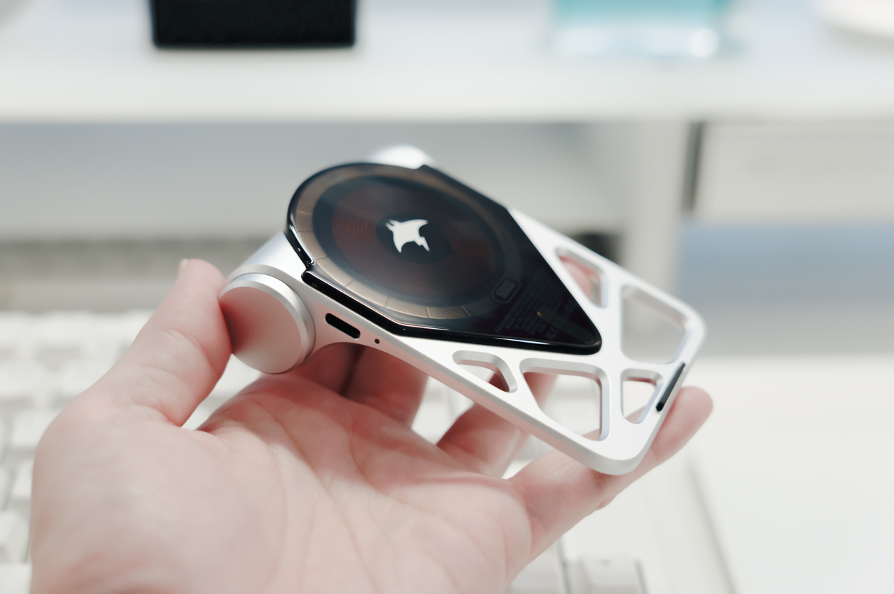 【7sGood】マンタ電力 マグネット式モバイルバッテリー レビュー/未来感を感じる独創的なデザインがロマンを感じる 4 mantapower mobilebattery 2