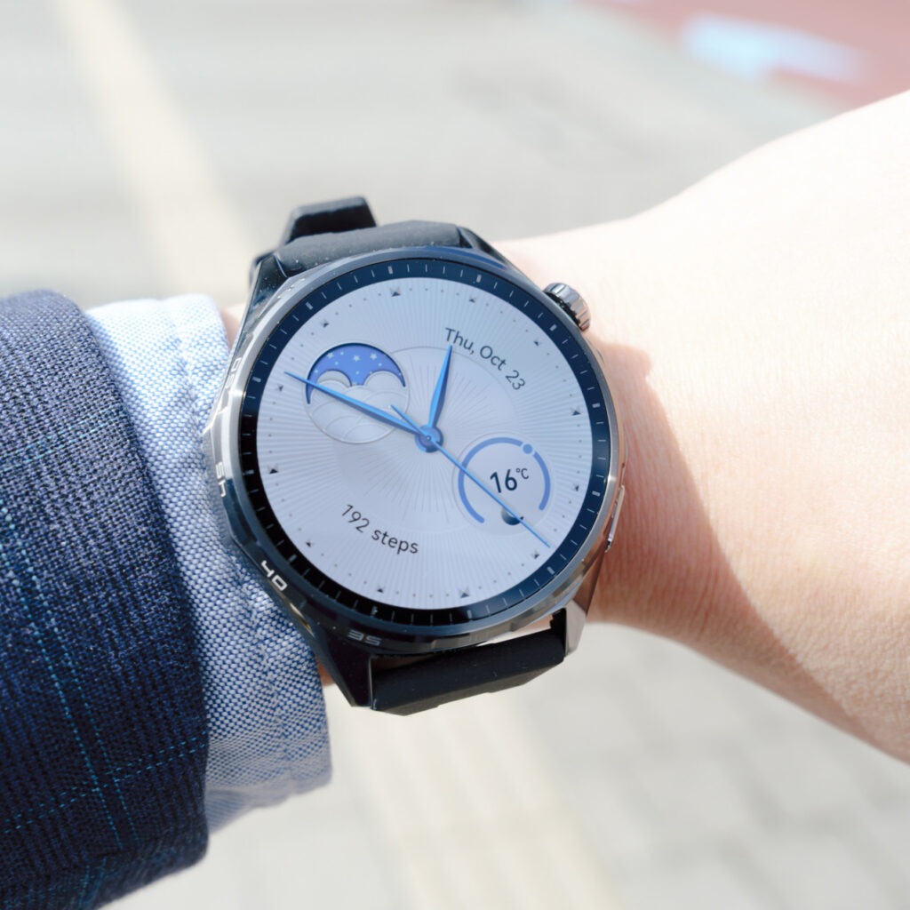 HUAWEI WATCH GT 6 レビュー／最大21日間バッテリーで充電いらずのスマートウォッチ