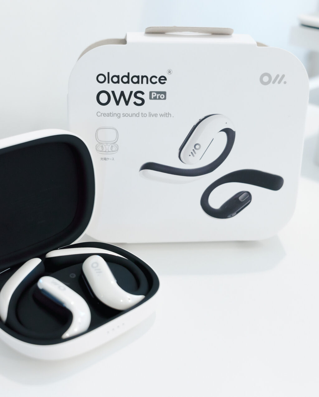 Oladance OWS Pro レビュー／オープンイヤー型としてはかなりの音質。自宅で使う「ながら聴き」用として最適なワイヤレスイヤホン